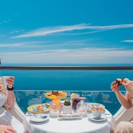 Albergo Dipinto BaccoФуроре Екстериор снимка